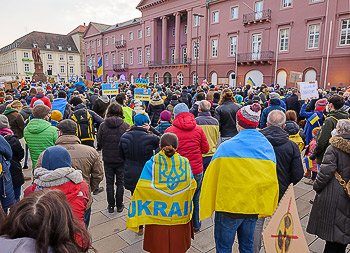 Ukraine Solidarität Demo KA 220306
